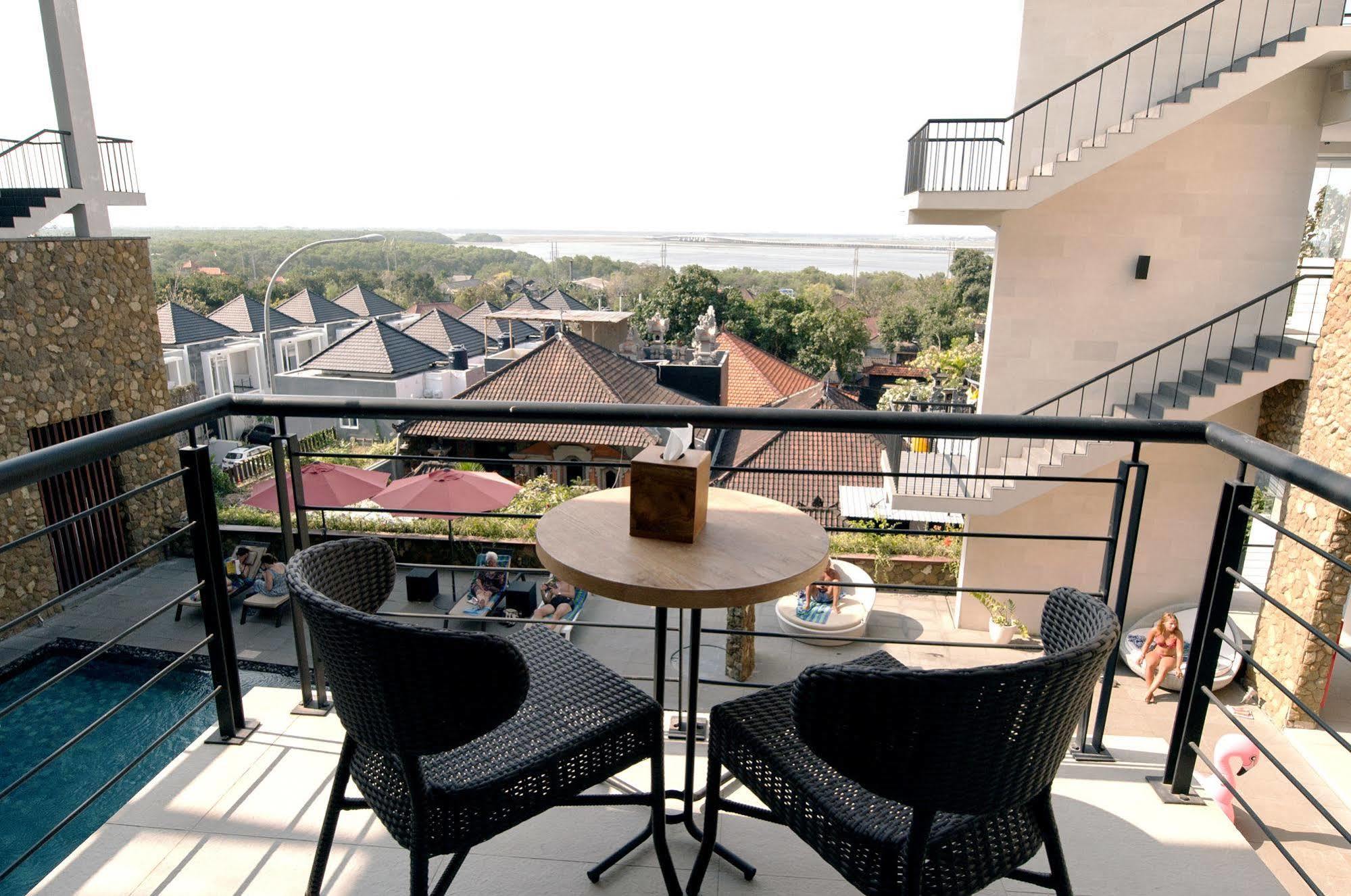 Mahogany Hotel Nusa Dua  Exterior photo